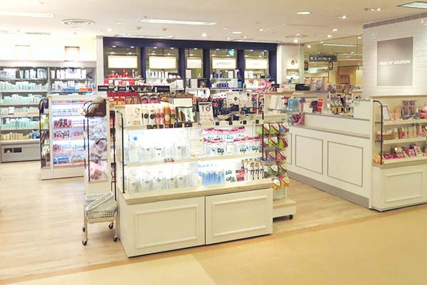 MAKE UP SOLUTION KOBE